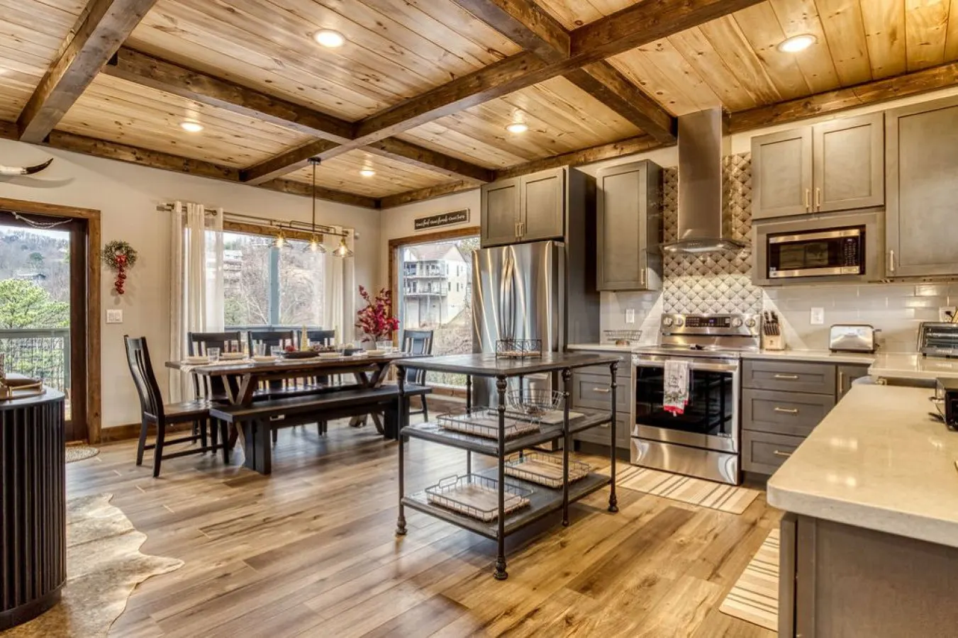 Brand New Cabin w/ Stunning Mountain Views 16