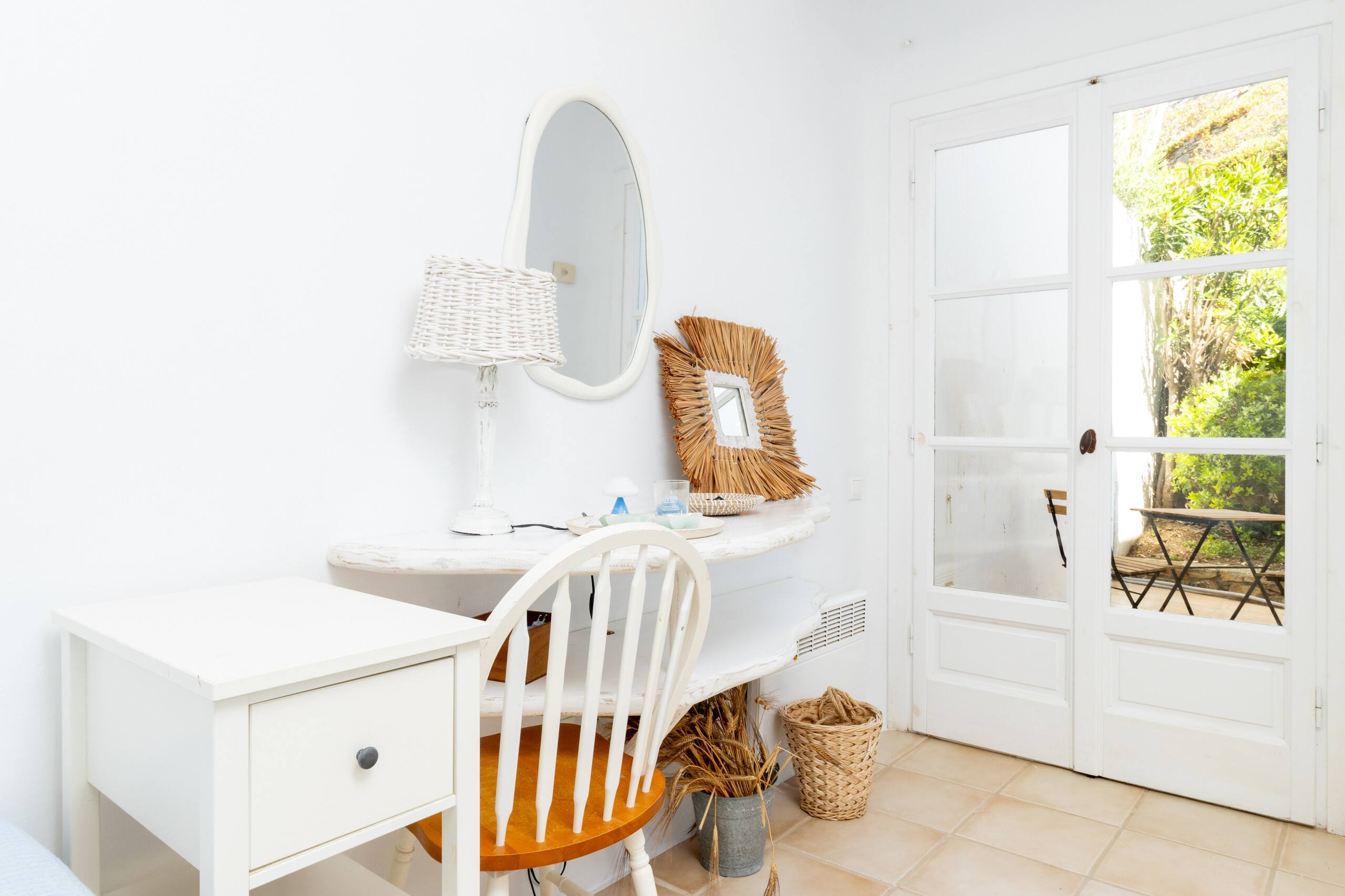 Cycladic Boungainvillea Home 18