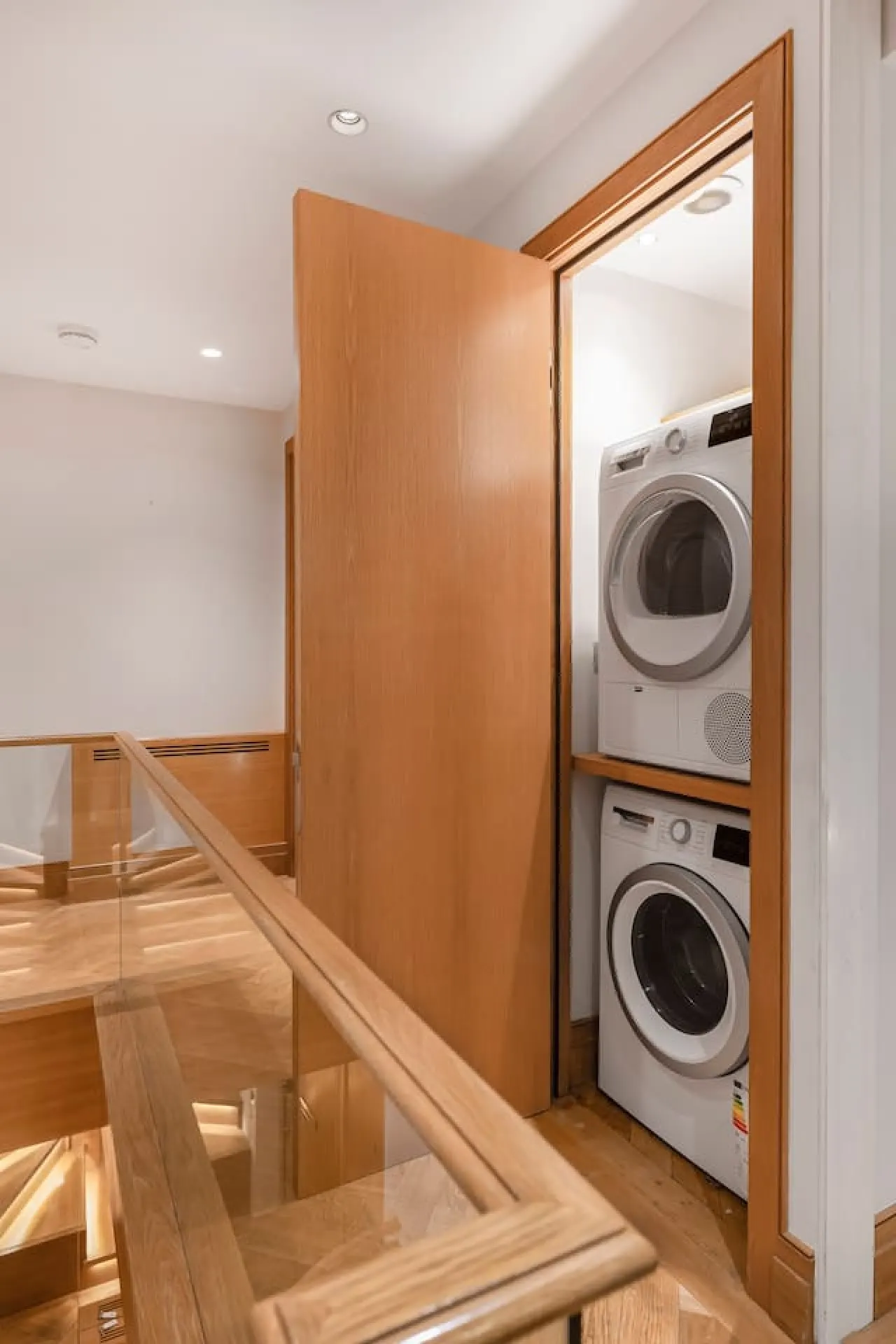 Mayfair 3-Bed with Central AC Upper Grosvenor St 19