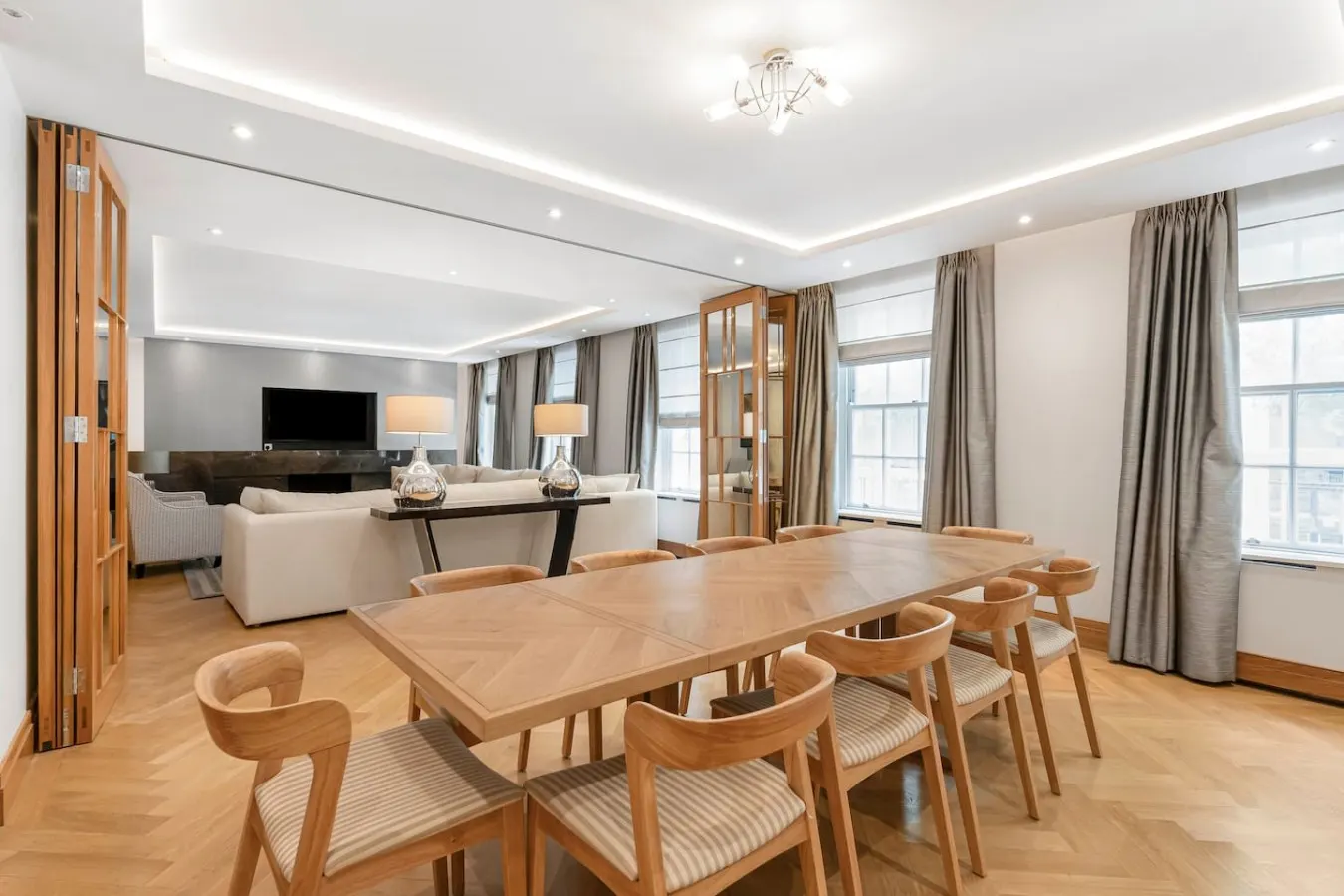 Mayfair 3-Bed with Central AC Upper Grosvenor St 7