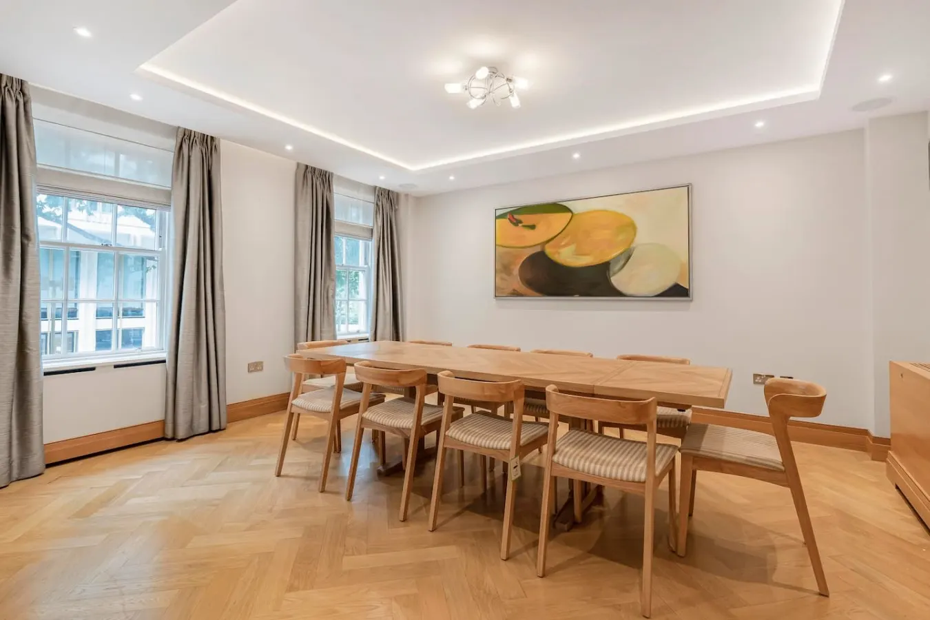Mayfair 3-Bed with Central AC Upper Grosvenor St 8
