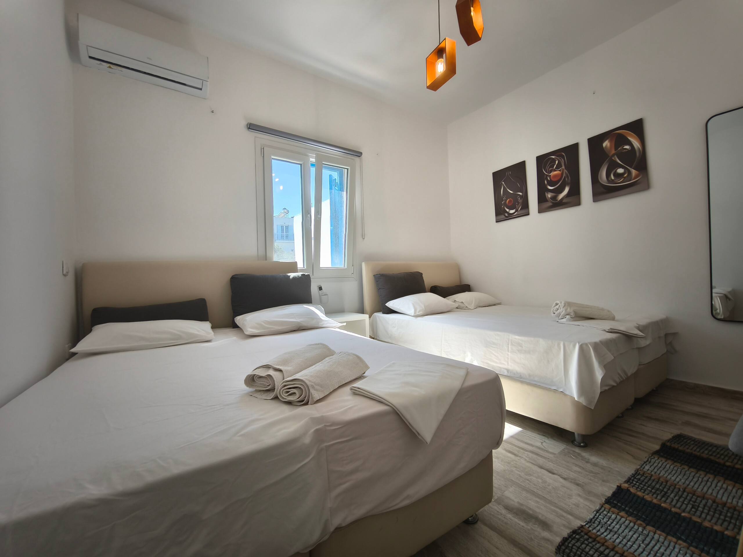 Studio with Double Room ( Villa Vasilis Ornos ) 6