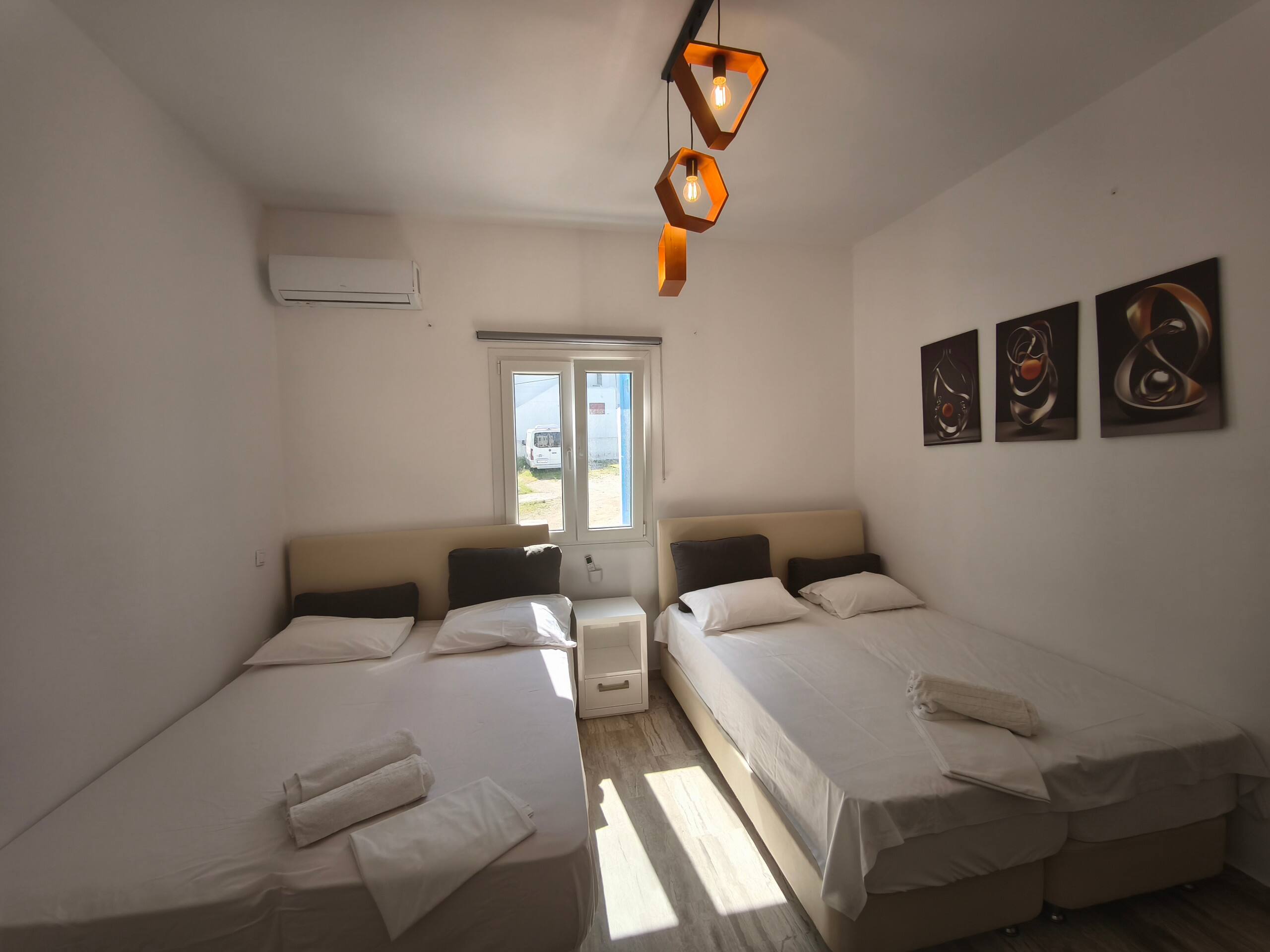Studio with Double Room ( Villa Vasilis Ornos ) 8
