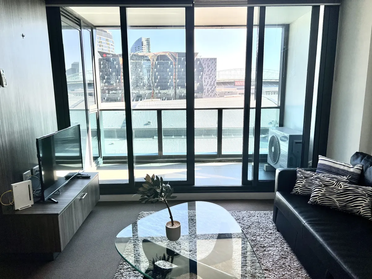 The Melbourne Duo - Two Stylish City Apartments 11