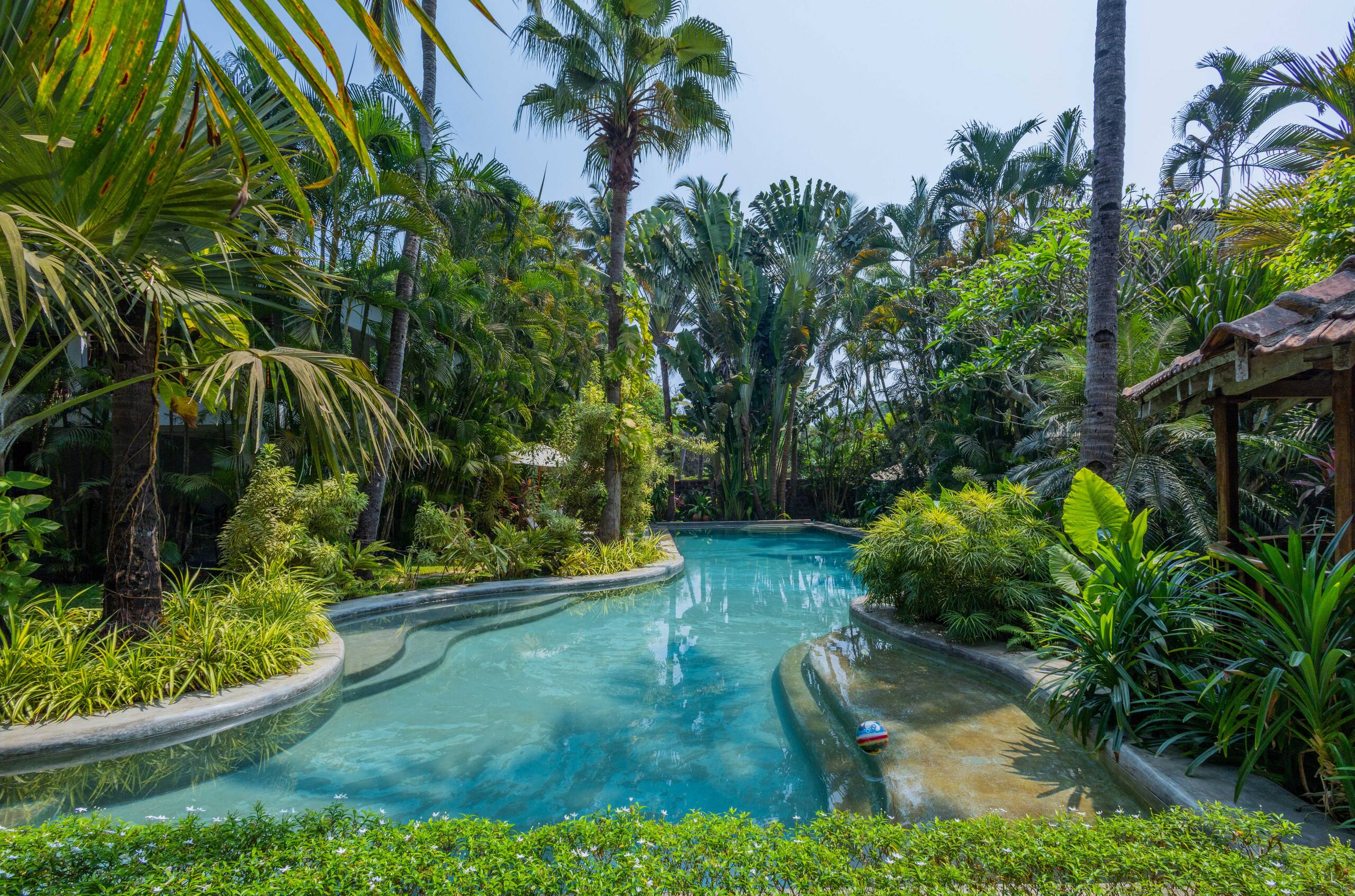 Staymaster Bharini · Luxury 2BR Plunge Pool Villa 6