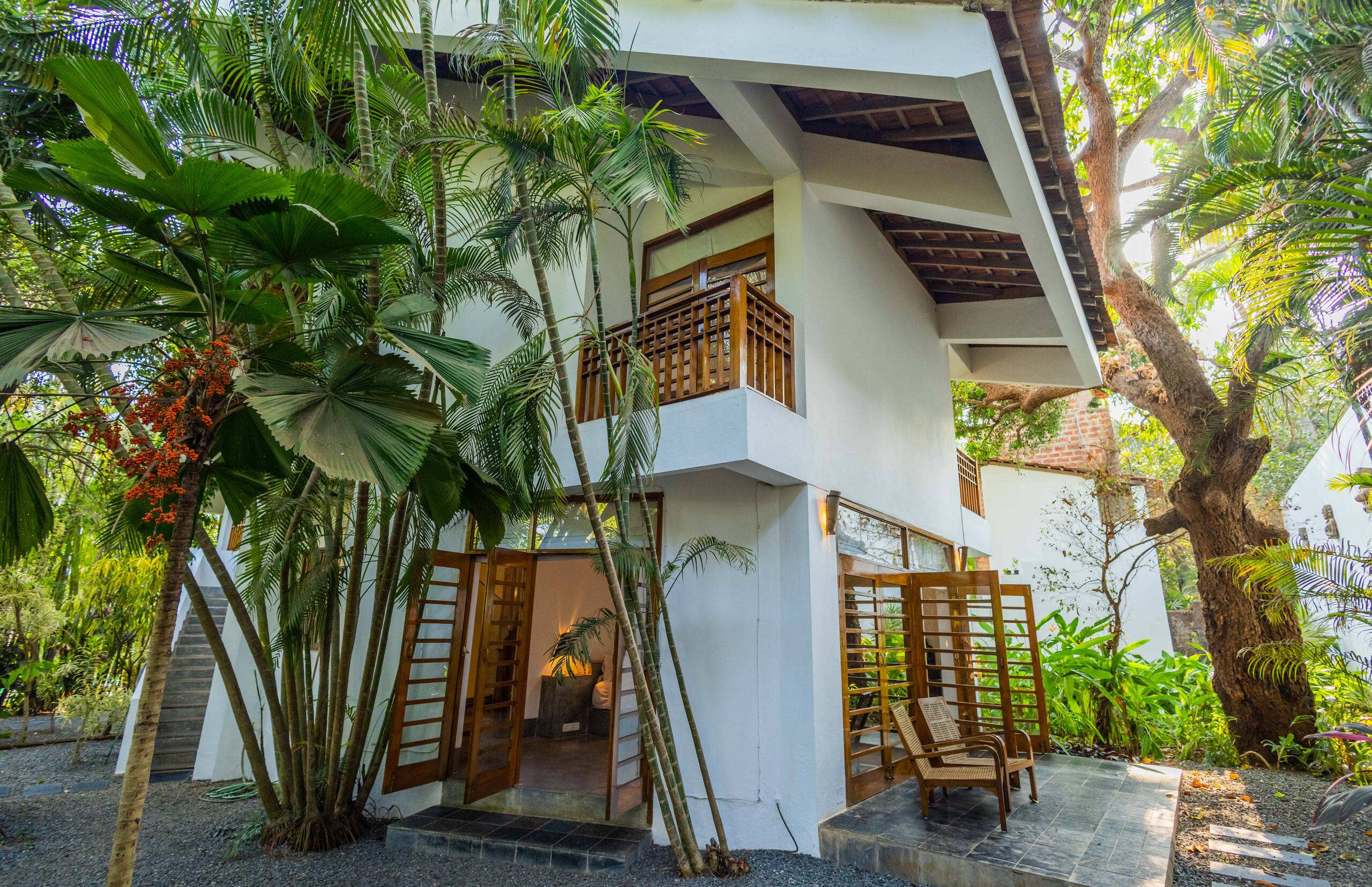 Staymaster Bharini · Luxury 2BR Plunge Pool Villa — photo 5