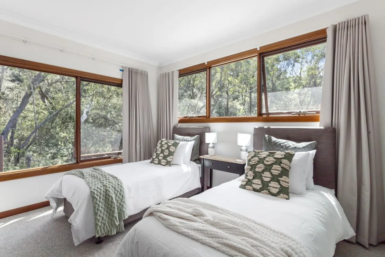 Sublime Mountains Escape: Luxury & Serenity 19