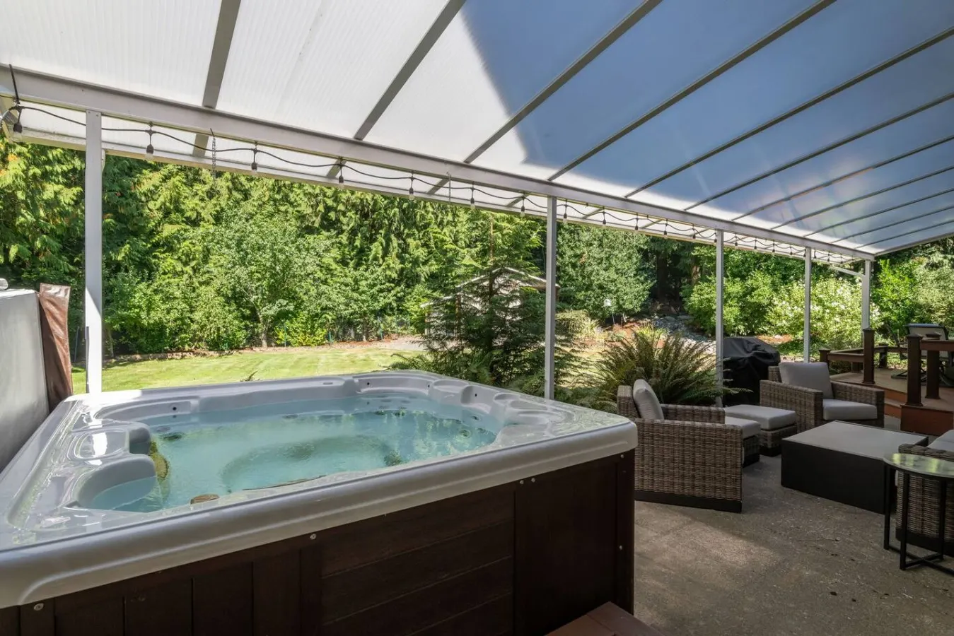 Wine Country Retreat: Hot Tub, Fire Pit — photo 2