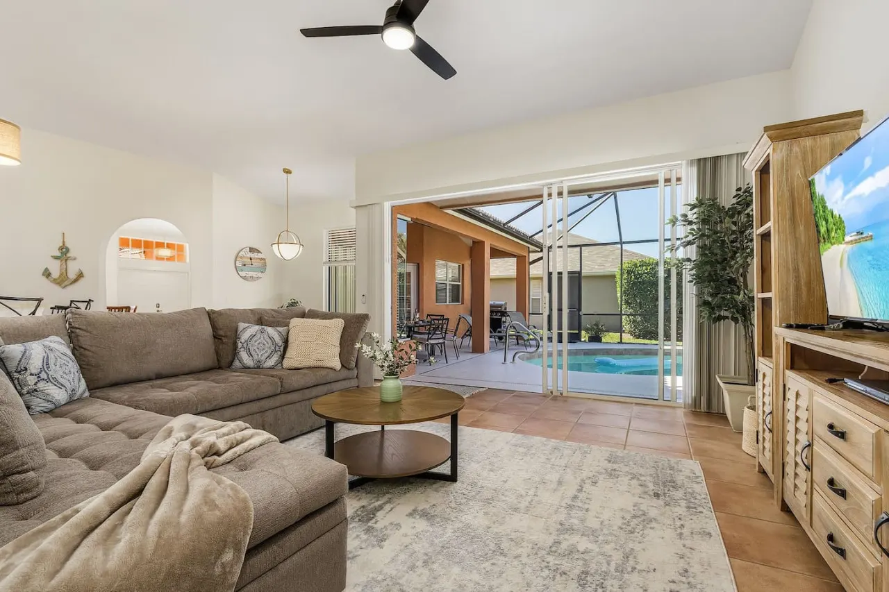 Lakeview Villa*lovely pool home in gated community — photo 5