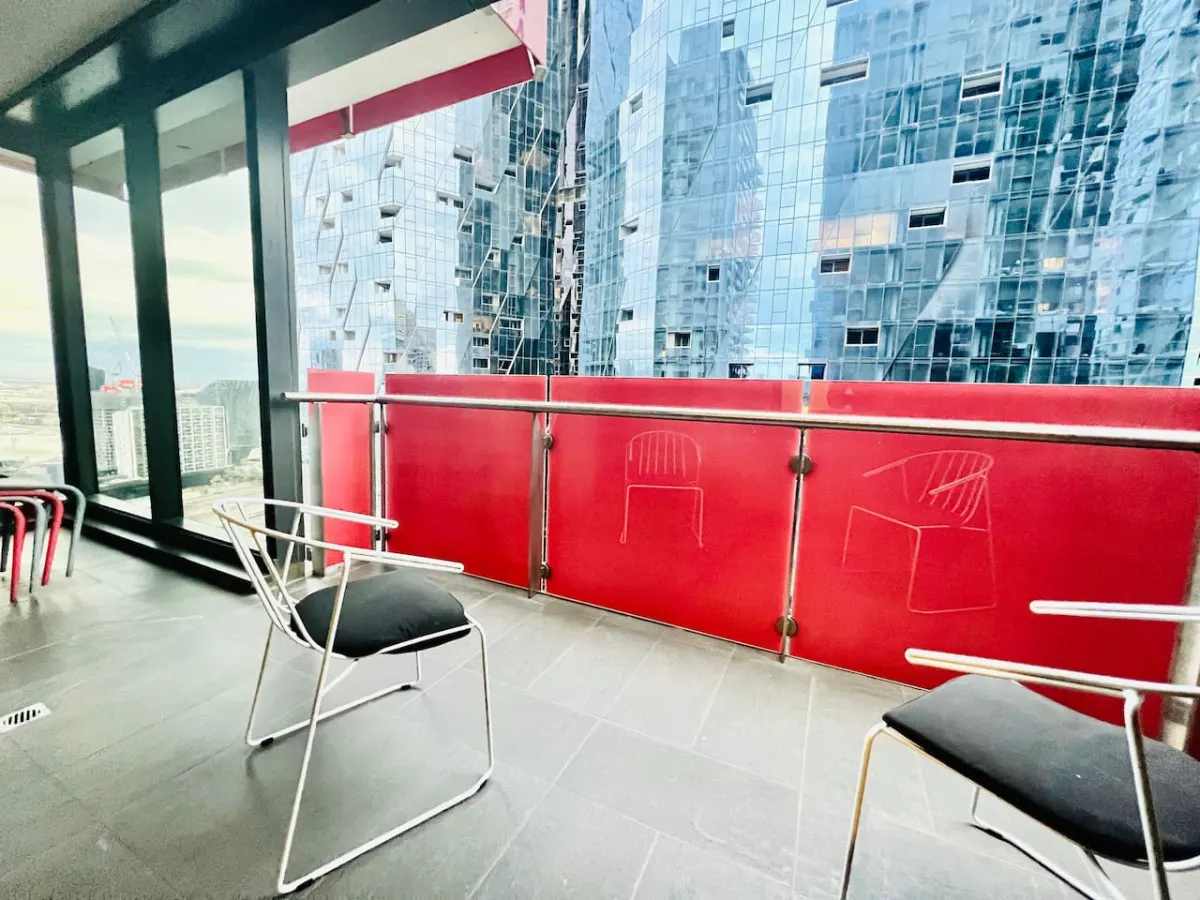 2x 3BR2Bath Apartment at Manhattan - MH3&MH4 19