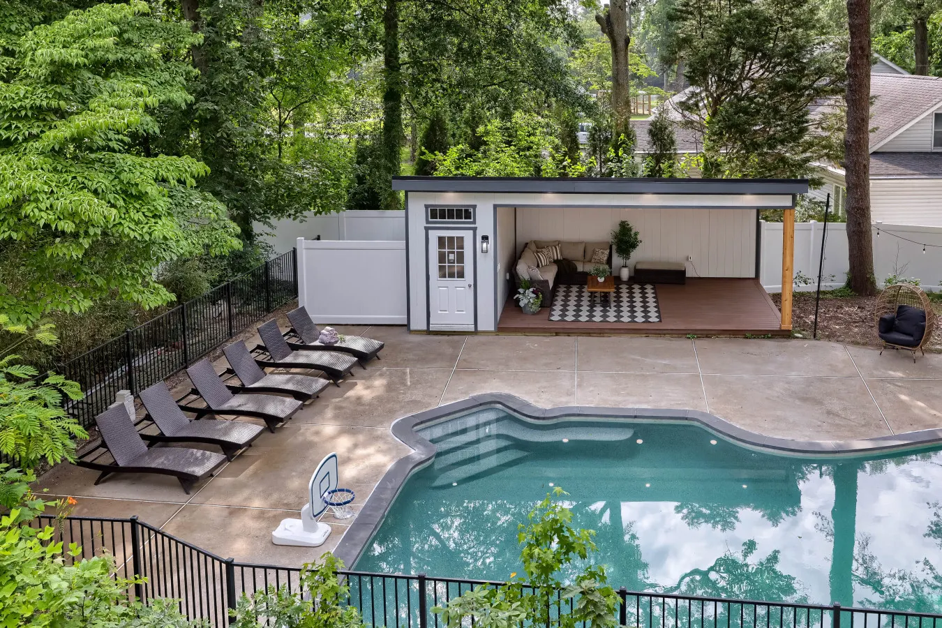 Riverfront Romance Retreat 20