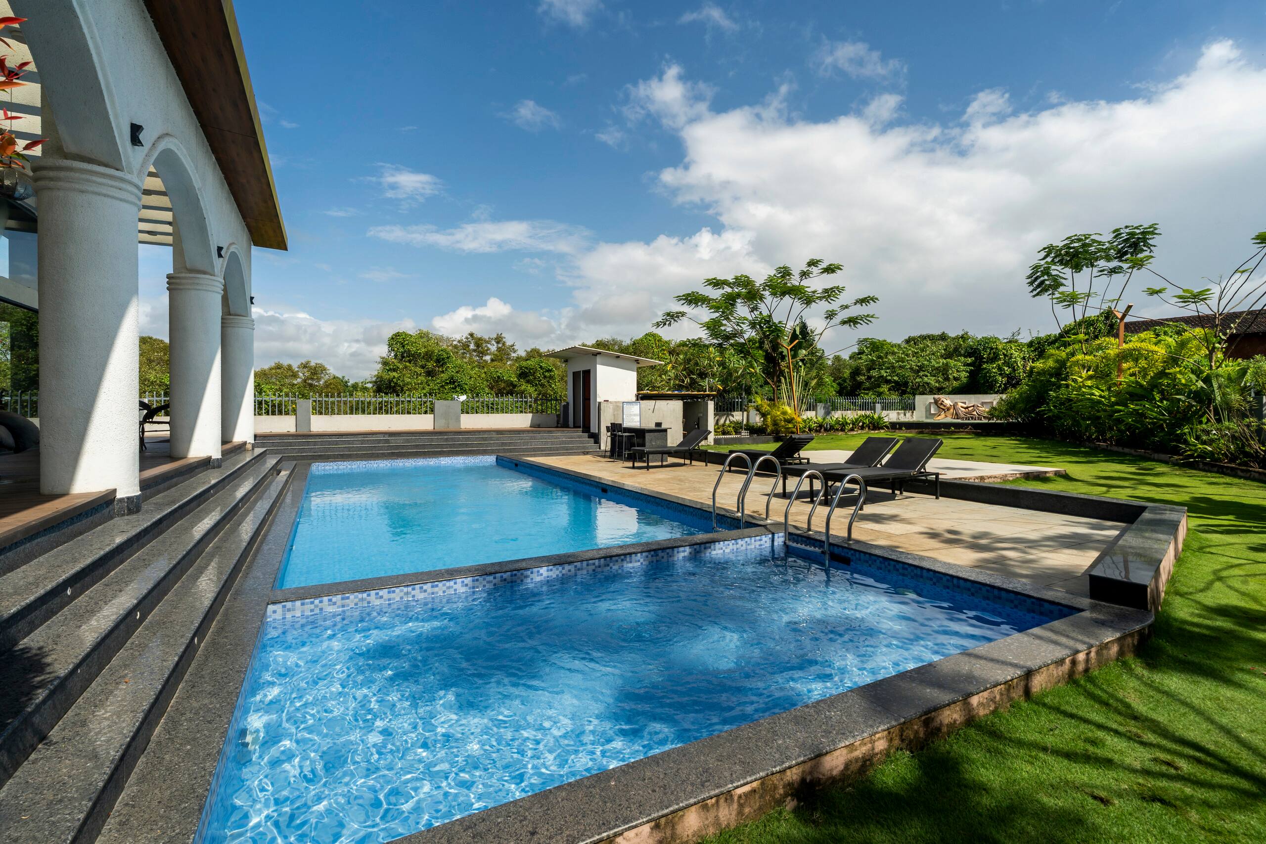 Candolim Blue | Luxurious 1 BHK by Tarashi Homes 34