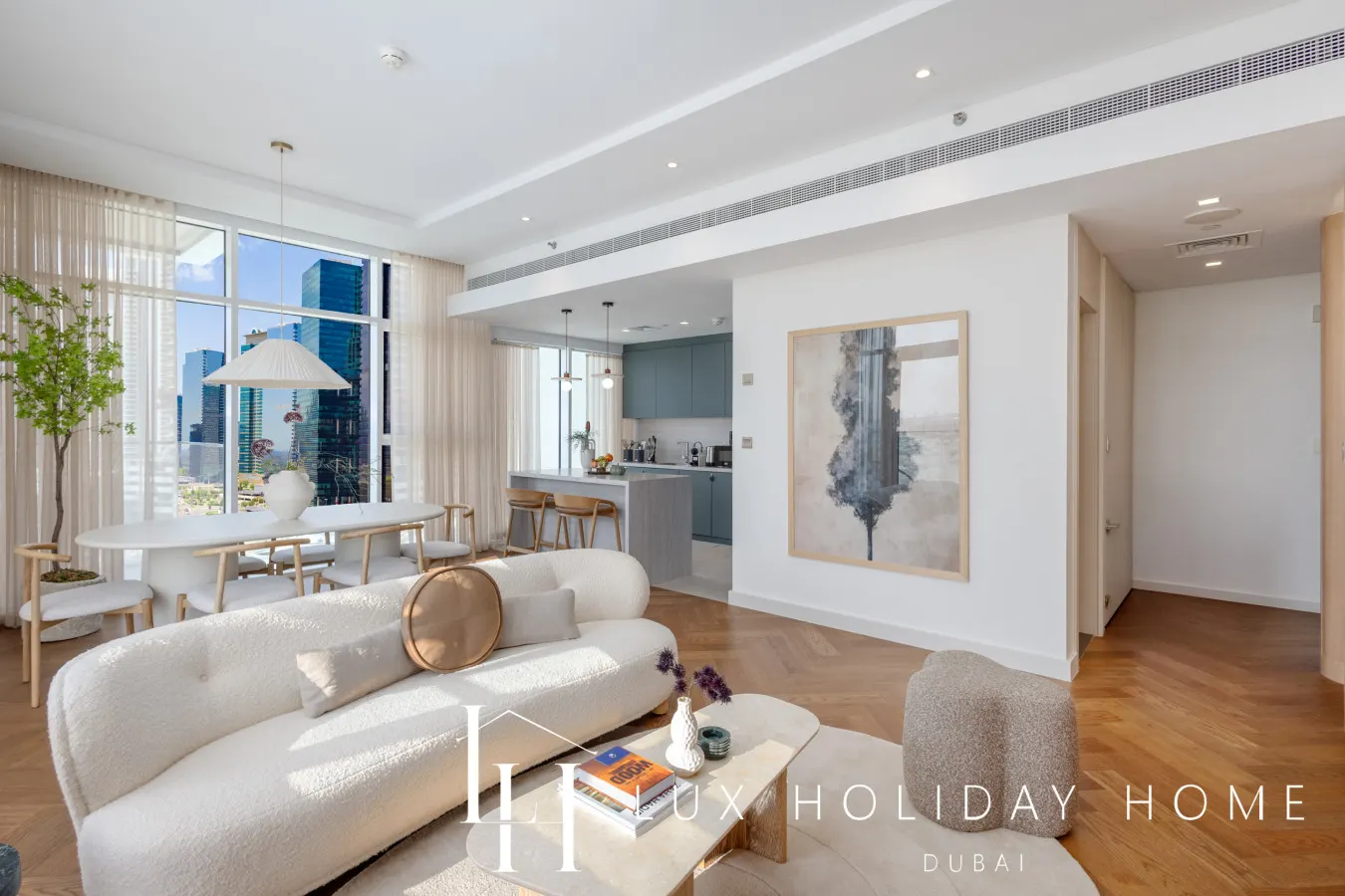 LUX The Banyan Tree Suite 11