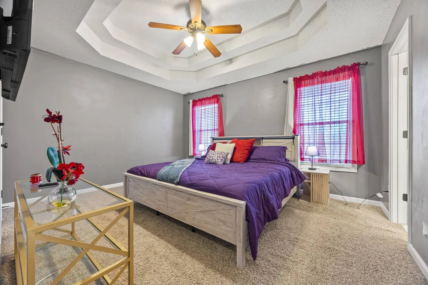 3 BR 2BA Home Near Piedmont Hospital & Amphitheater — photo 2