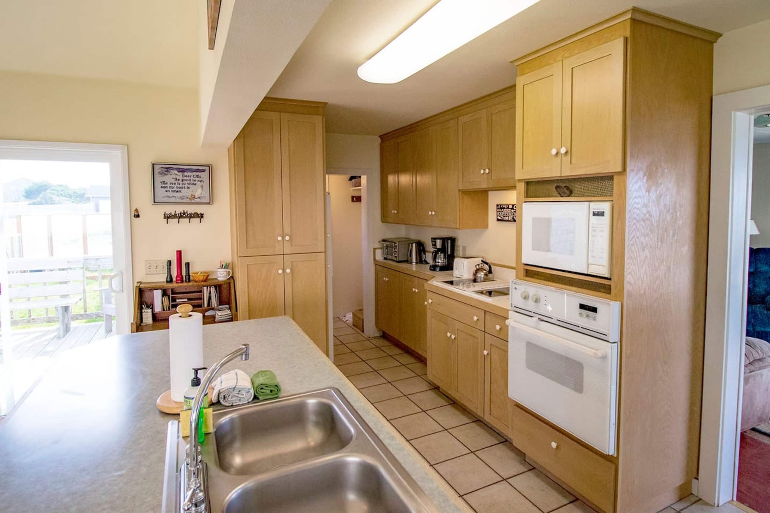 The Captain's House Vacation Home 12