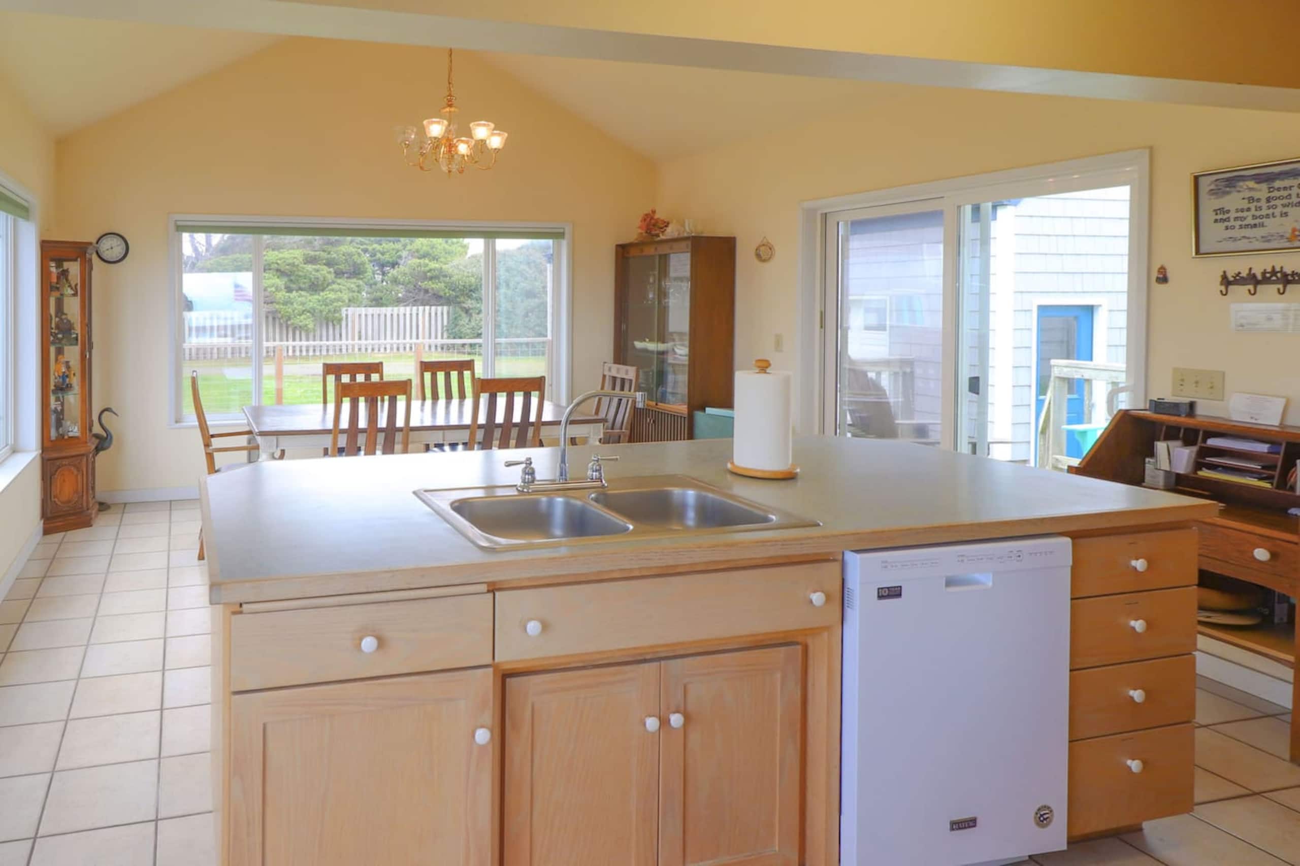 The Captain's House Vacation Home 16