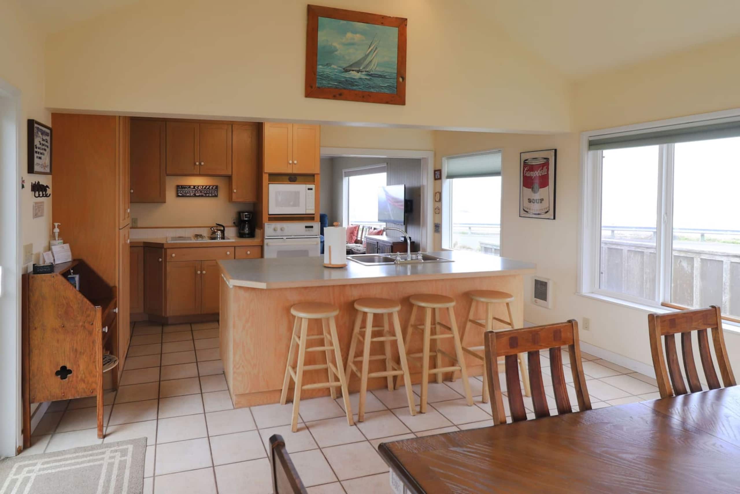The Captain's House Vacation Home 13