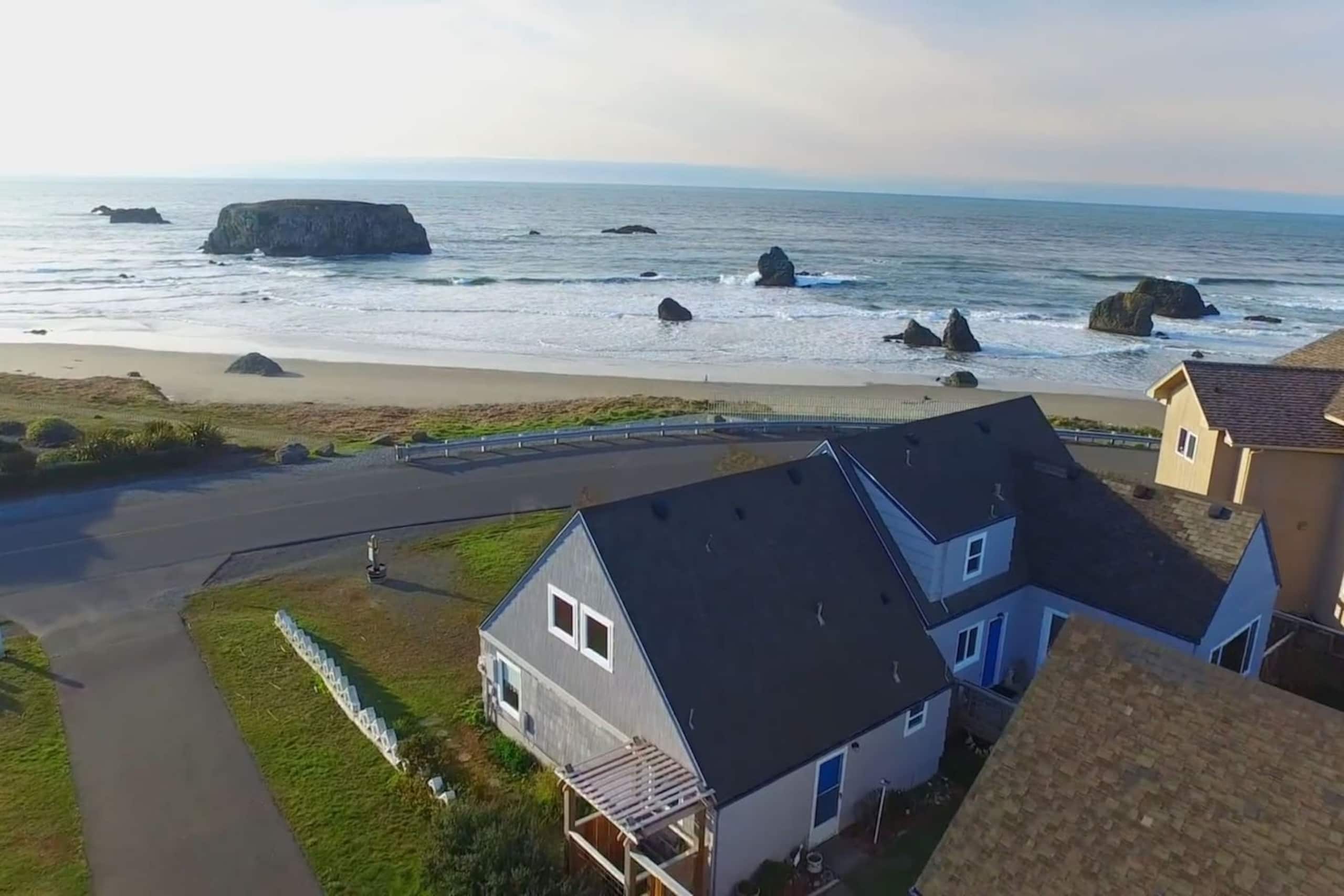 The Captain's House Vacation Home — photo 2