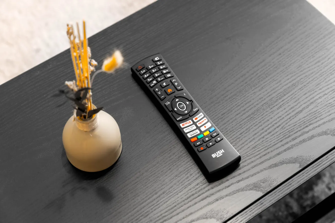 Stylish Gated Central Apartment - Parking - Netflix 16