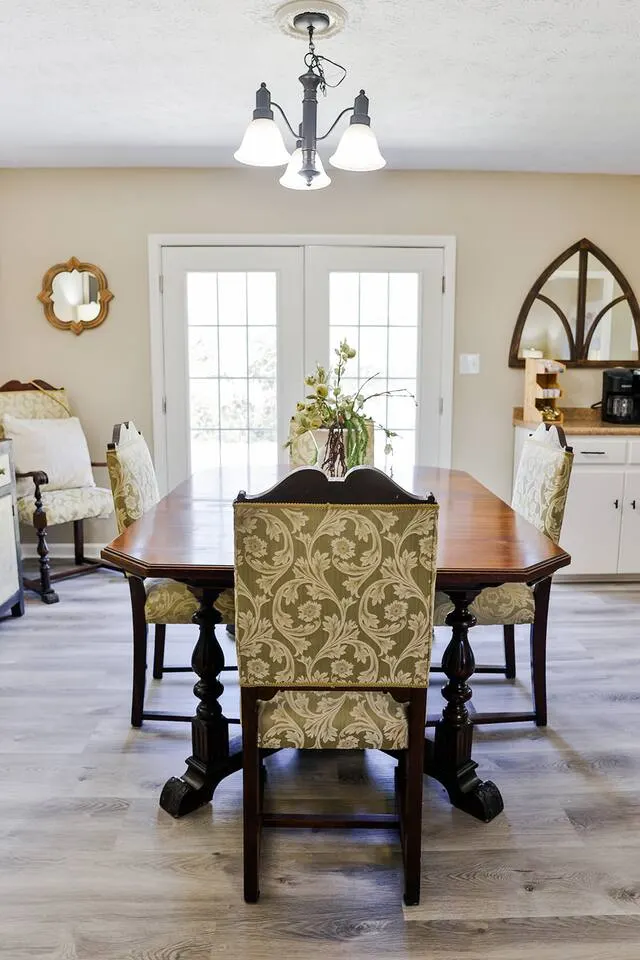 The McClellan Home w/King Suite 15