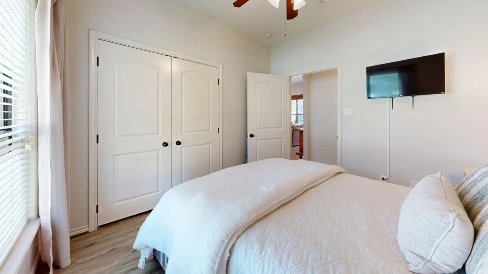 Wrangler Hideaway - 3.6 miles to Kyle Field 12