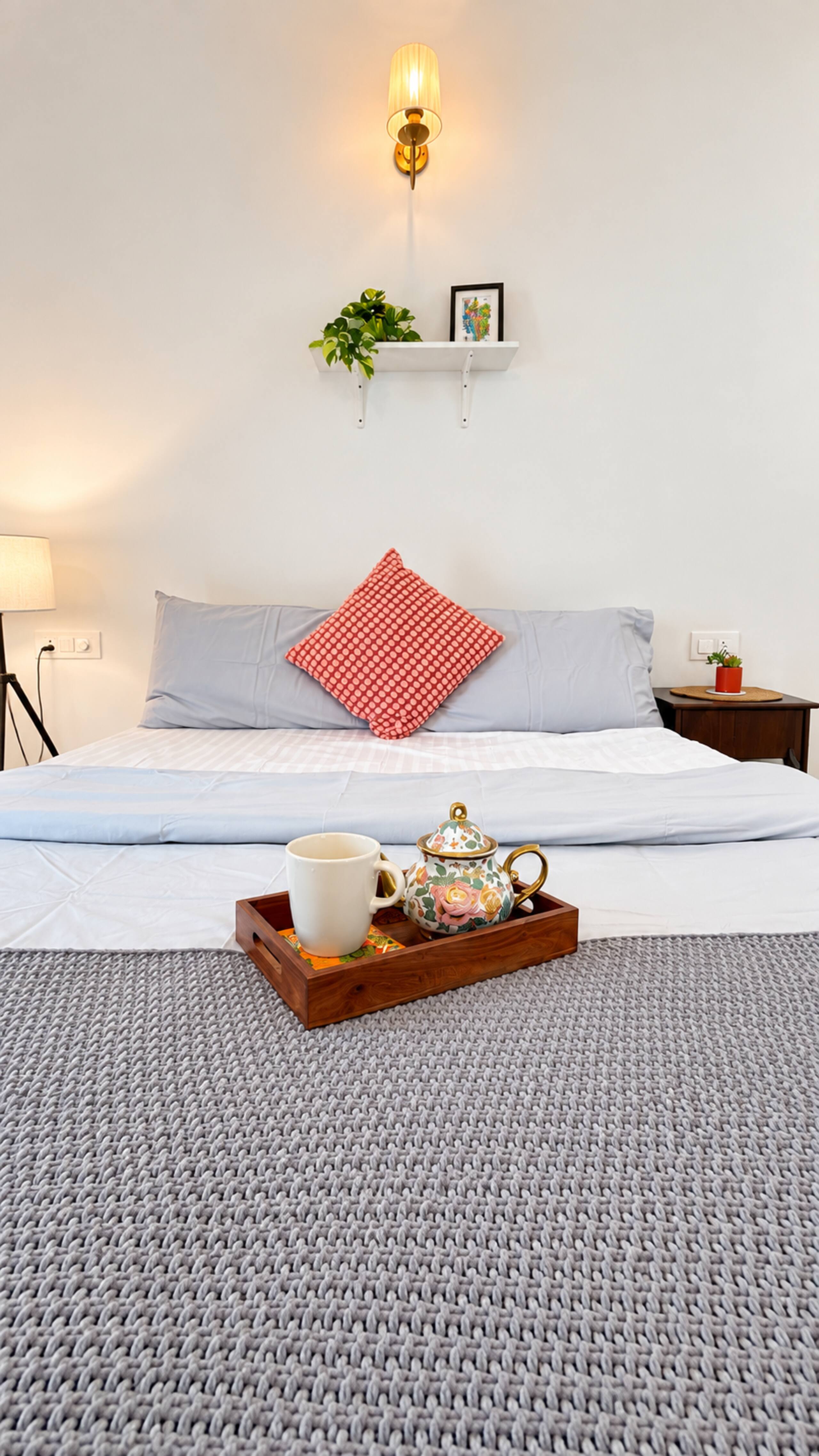 The Olive and Oak - European 2BHK with Hill View 6