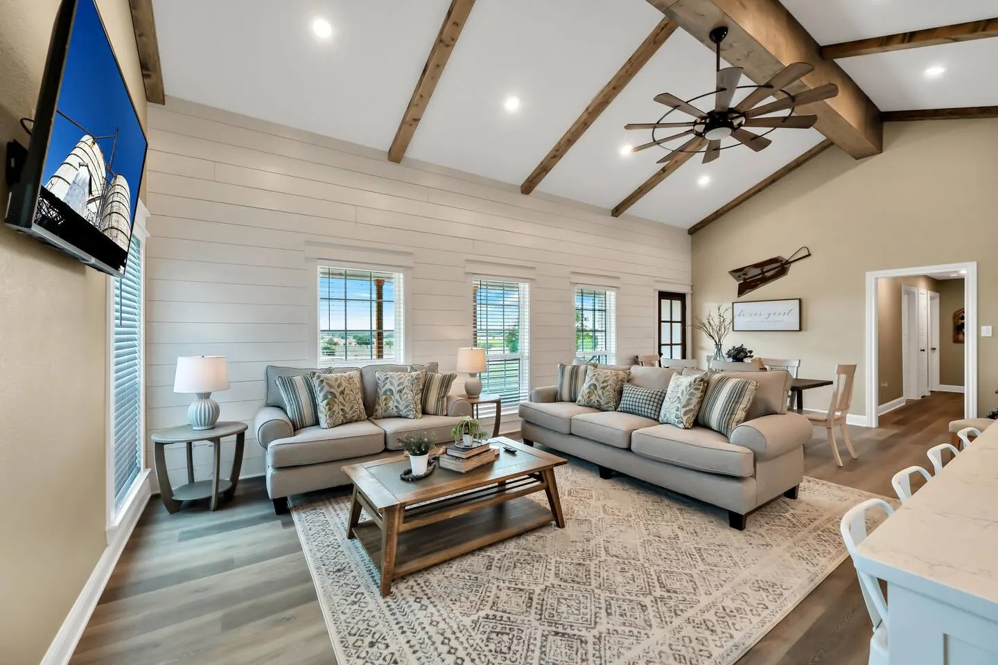 Farmhouse Charm - Waco/Magnolia/Baylor - Game Room — photo 4