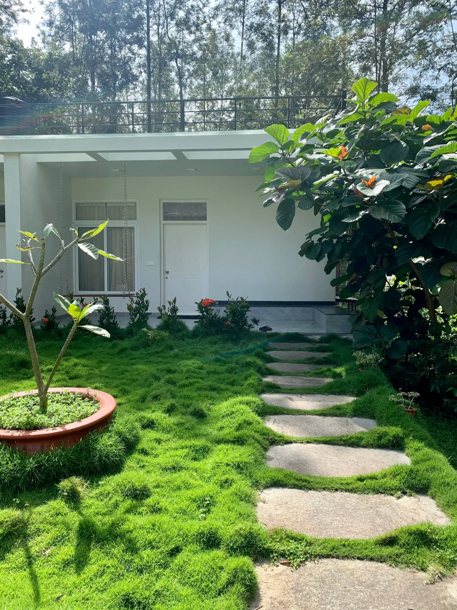 Livingston homestay - twin cottages - Chikmagalur 3