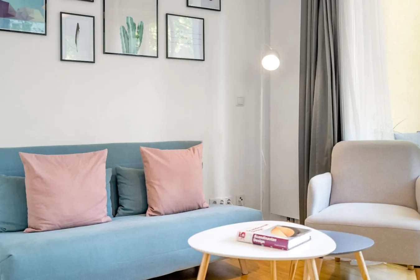 Bright 1 Bedroom Apartment with Terrace 6