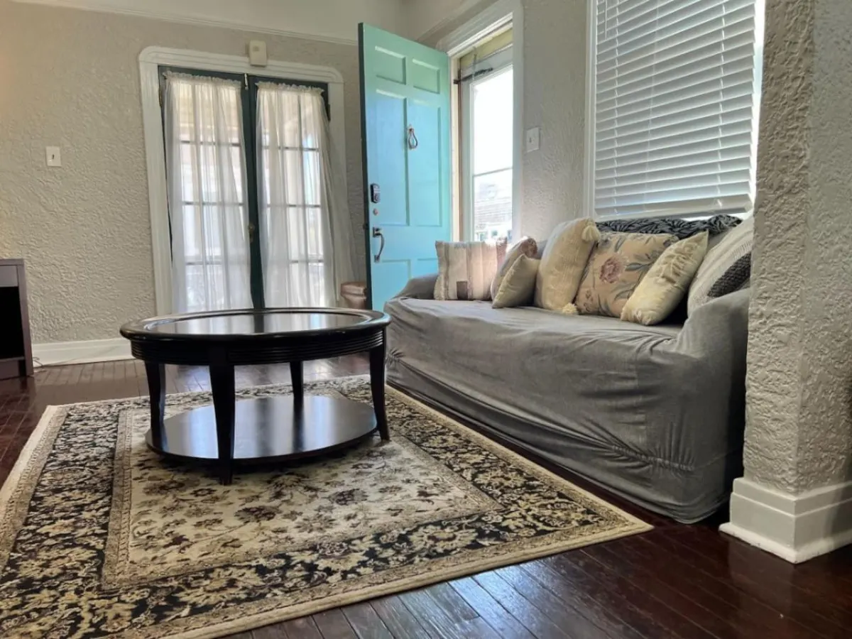 Charming Home NOLA Loft - walk to Ochsner! 16