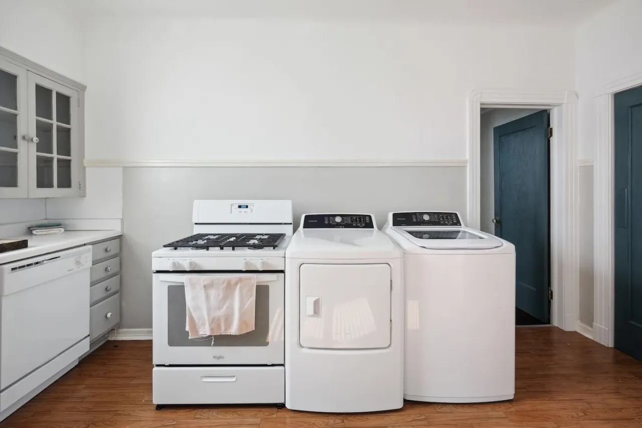 Charming Home NOLA Loft - walk to Ochsner! 17