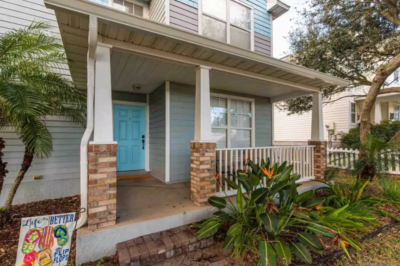 The Saltwater Cottage Jacuzzi + Steps to Beach 8
