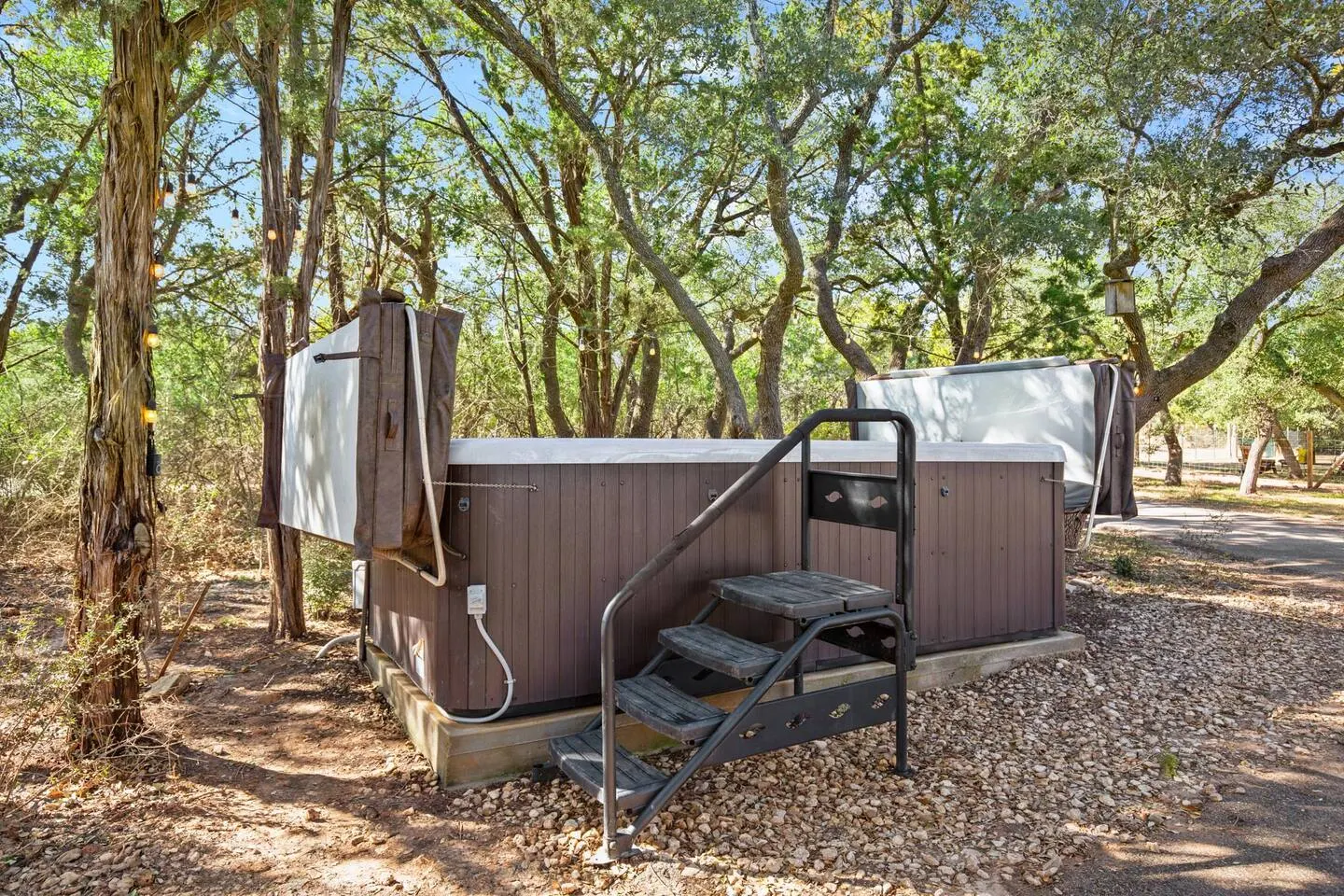 Cabin w/ Hot Tub Gym Lake Sauna + Cold Plunge 19