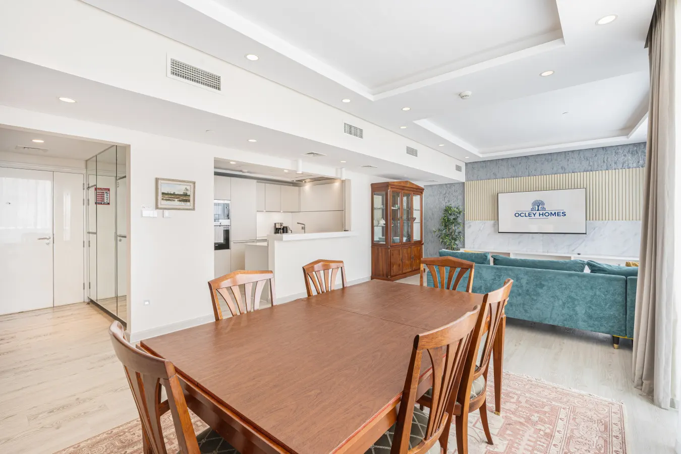 JBR Home w/ incredible View & Private Beach 11