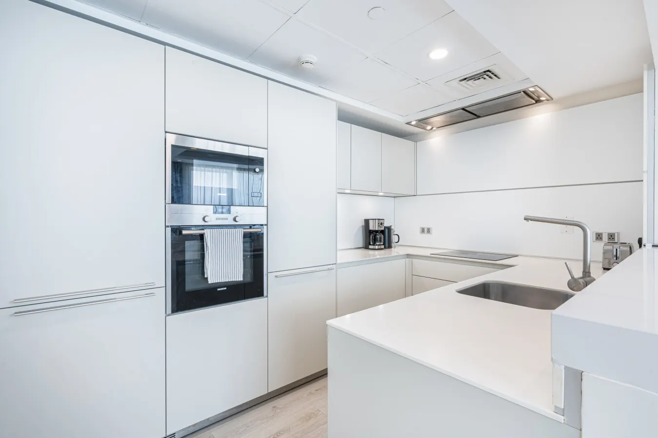 JBR Home w/ incredible View & Private Beach 16