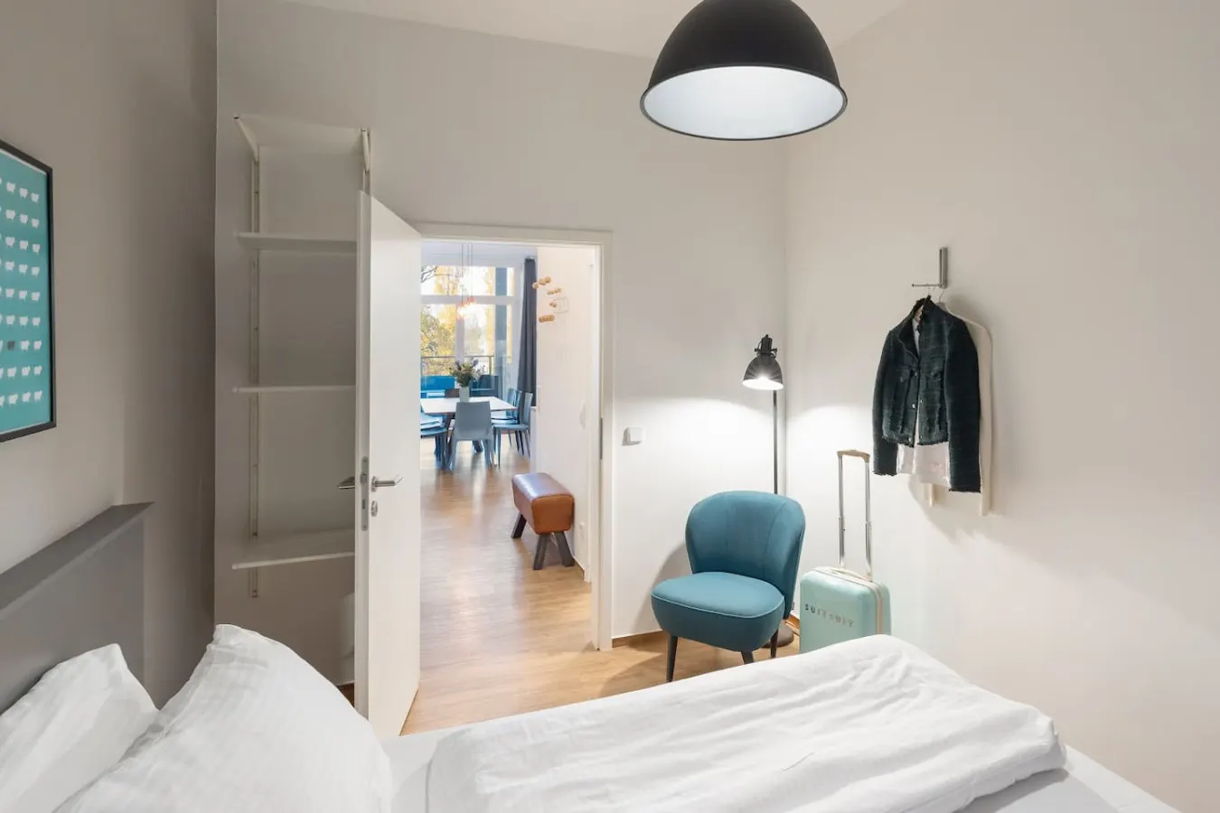 Design Apartment (85sqm) with 2 Bedrooms & Terrace 10