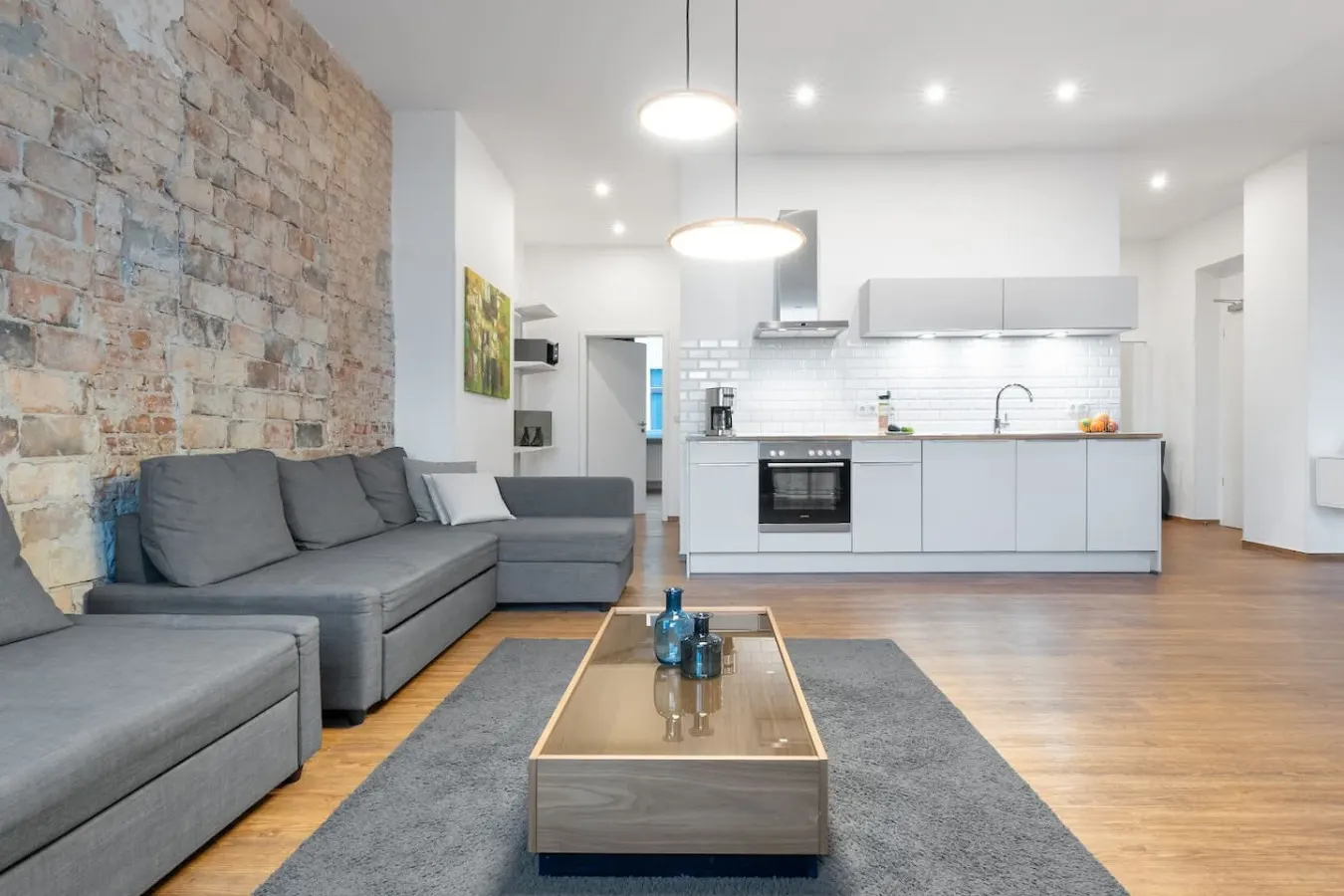 Design Apartment (85sqm) with 2 Bedrooms & Terrace 6