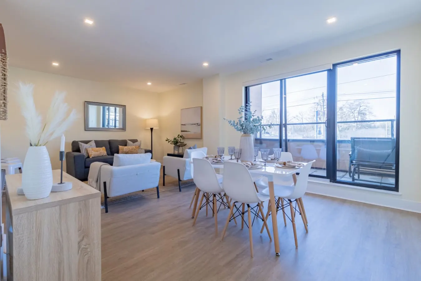 2 Bedroom Condo- Hot Tub, 1 min to beach - 202 16