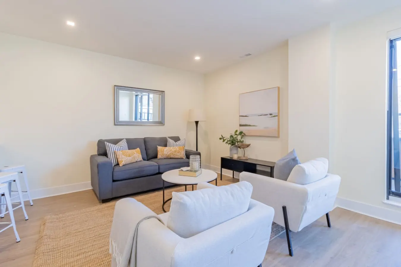2 Bedroom Condo- Hot Tub, 1 min to beach - 202 8