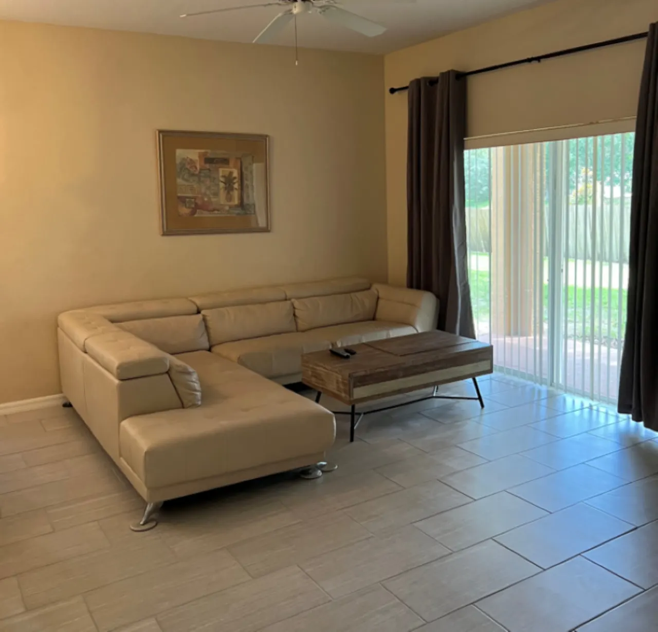 Regal Delight Beautiful 4 Bedroom Town Home with Resort Amenities at Regal Palms 4
