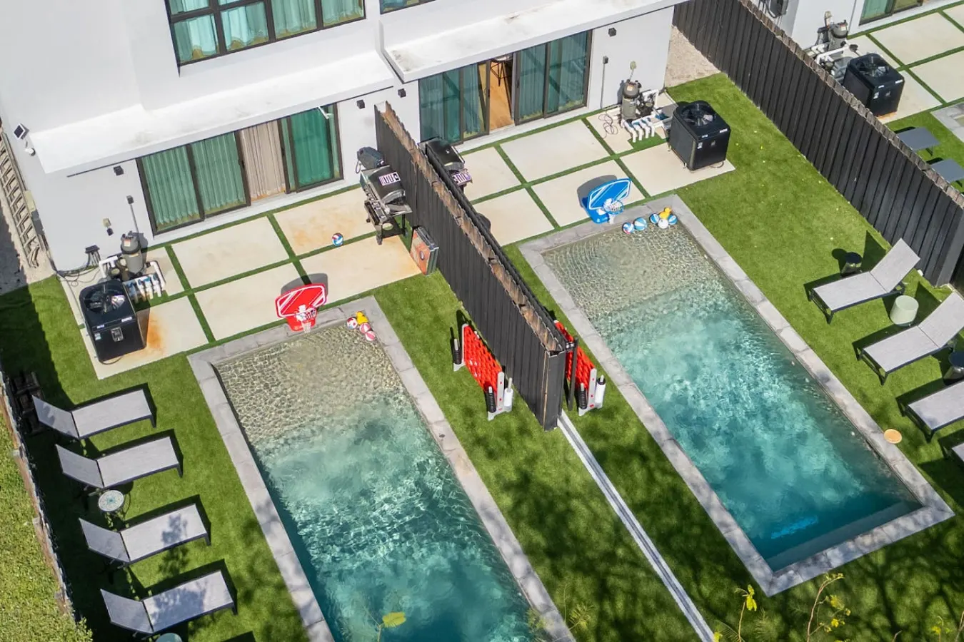 20% OFF NEW! Twin-Townhouse Escape • Pools • WiFi
