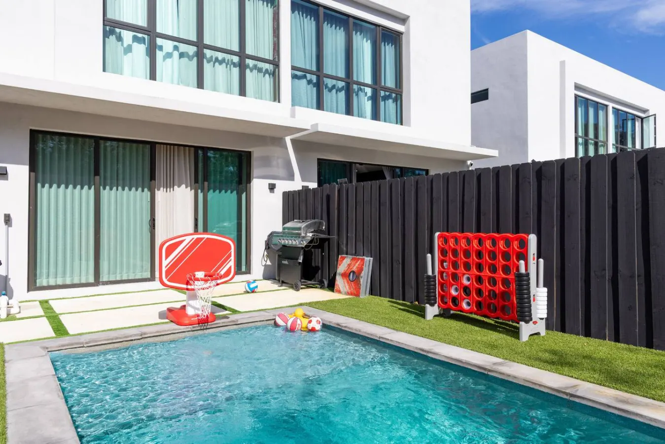 20% OFF NEW! Twin-Townhouse Escape Pools WiFi 6
