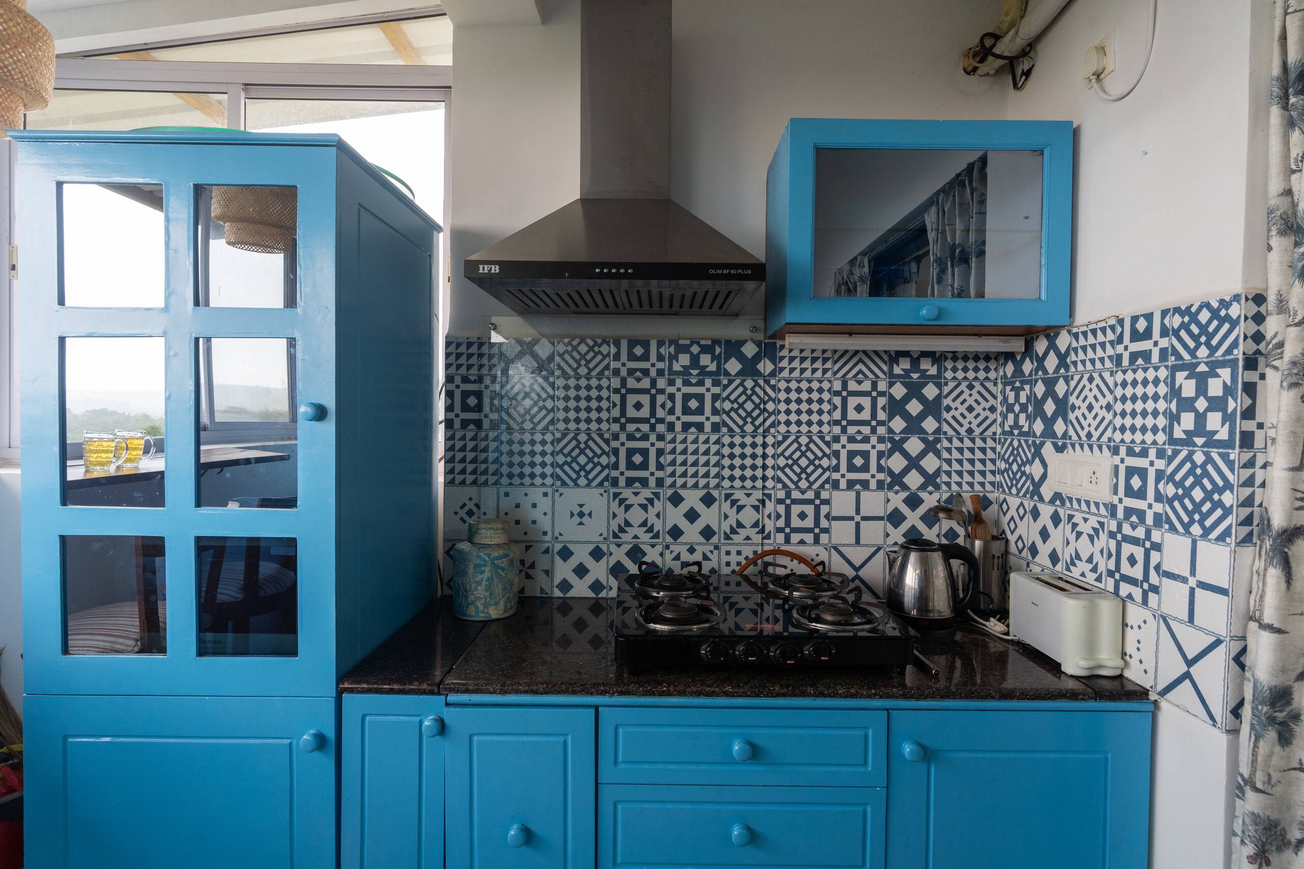 Horizonte- 2BHK home with a view of the horizon! 12