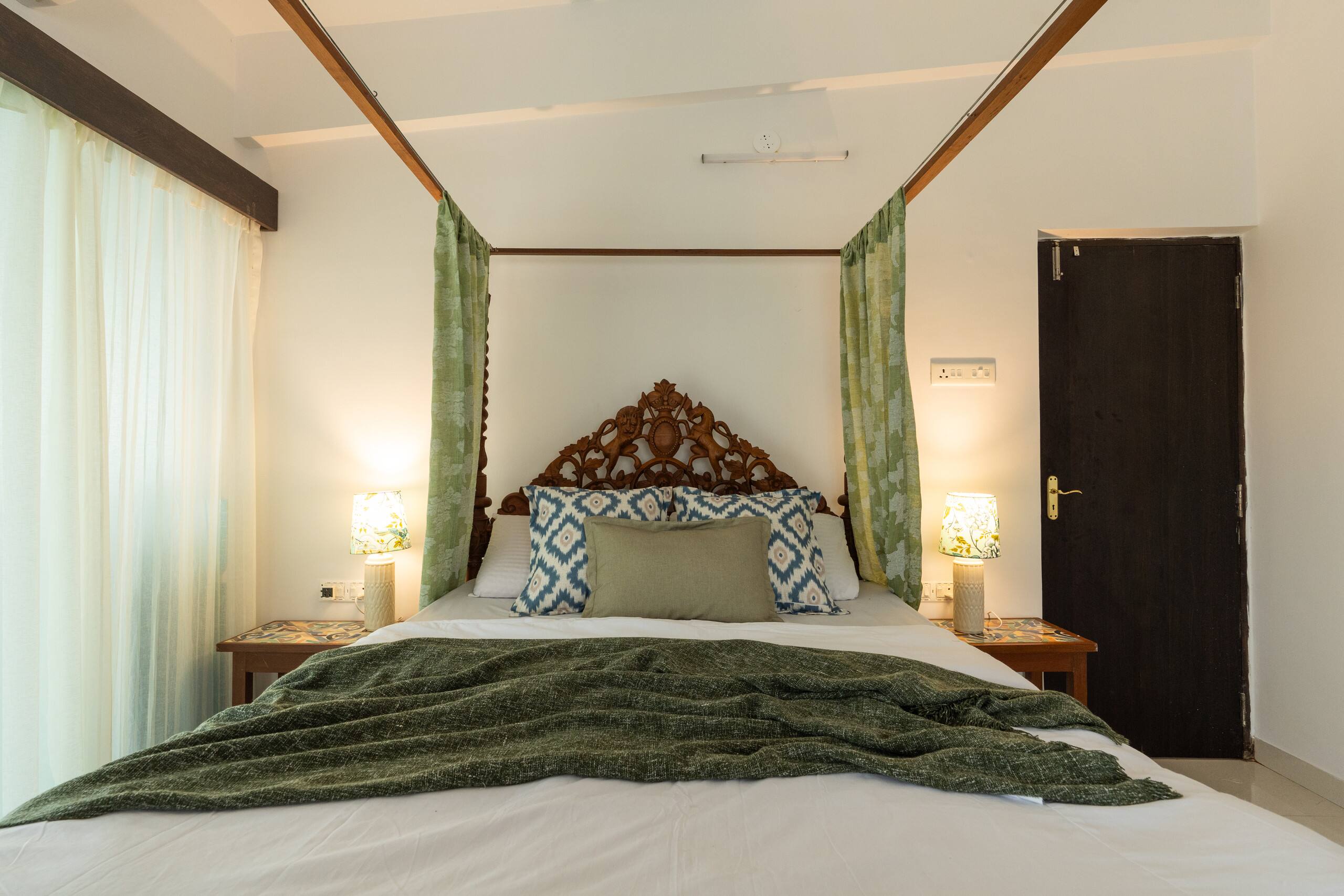 Horizonte- 2BHK home with a view of the horizon! 14