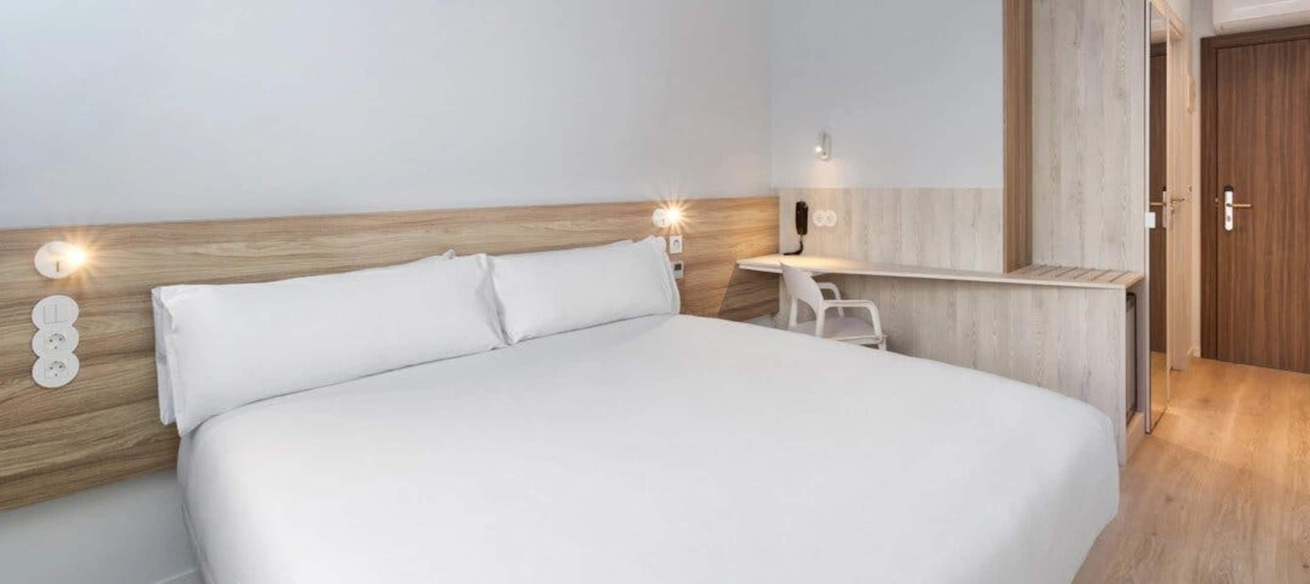 B&B HOTEL Lisboa Oeiras, Double Room 2