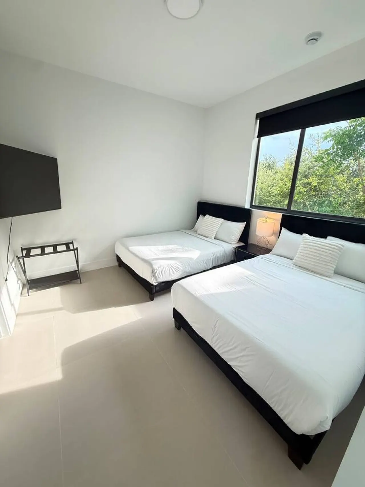 4BR Brand New Modern Little Haiti w Private Pool 8