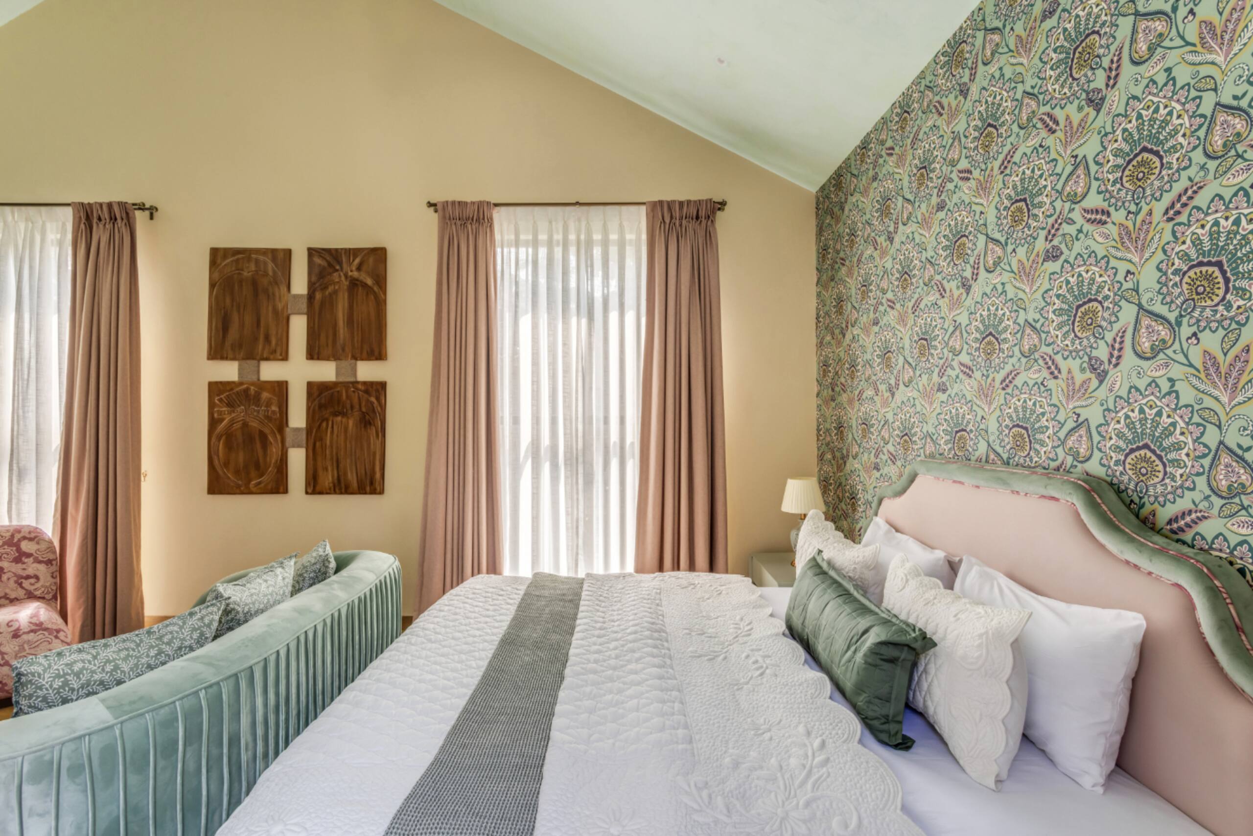 Modern & Luxury 3BHK in Arpora| Huge Lawn, Jacuzzi 21