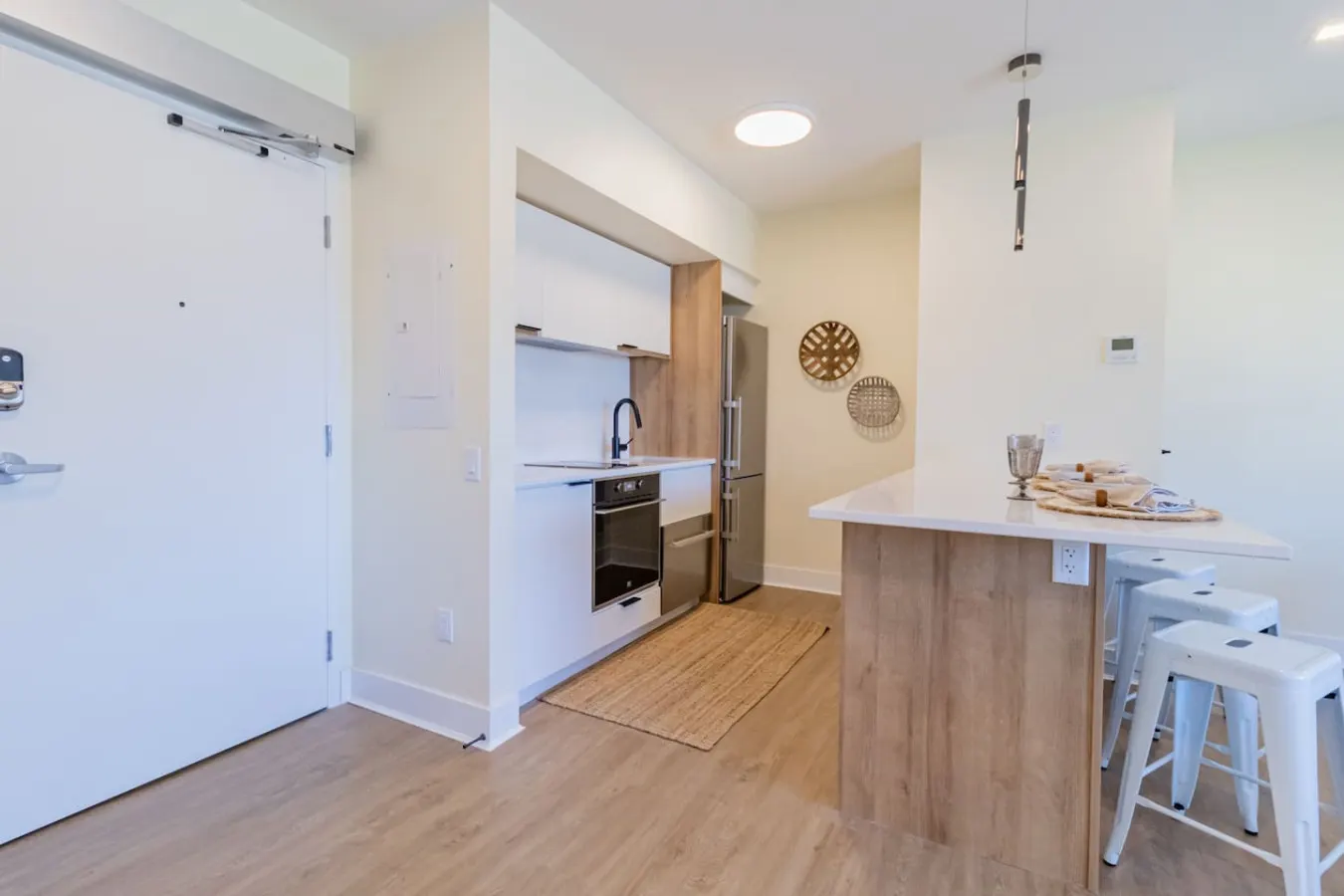 1 bedroom Condo- Hot tub, 1 min to beach - 203 15