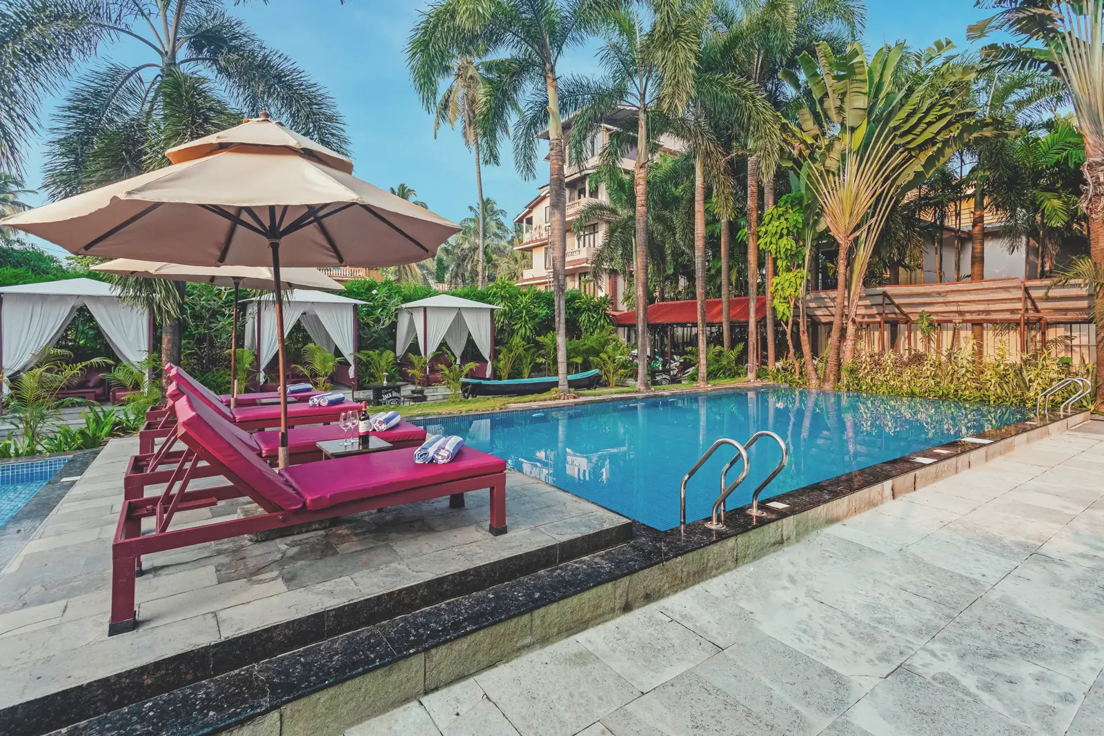 Morjim Beach Cottage With Private Jacuzzi 6