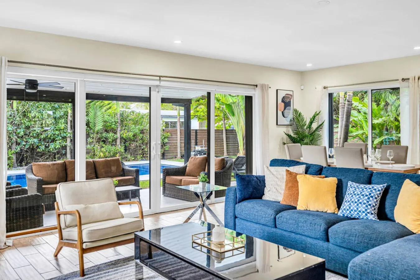 The Oasis Pool House 10